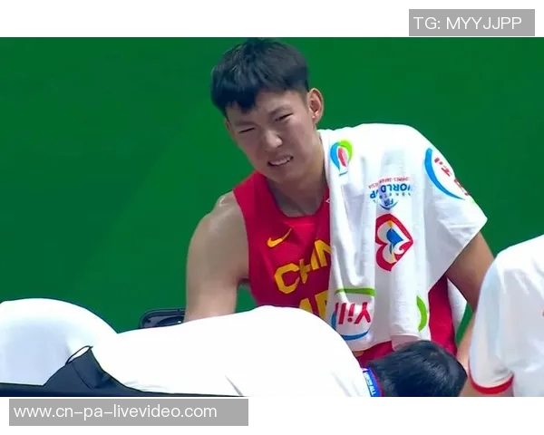 周琦直言不讳批评教练风格引发热议吉伦沃特冲突再掀波澜